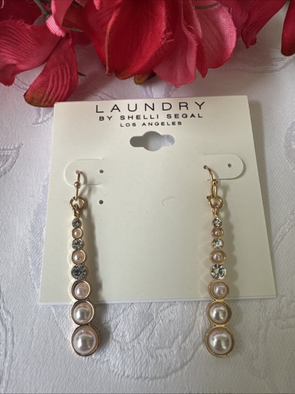 Laundry Shelli Segal Goldtone Bar Pearl Rhinestone Bling Summer Earrings 2" NEW